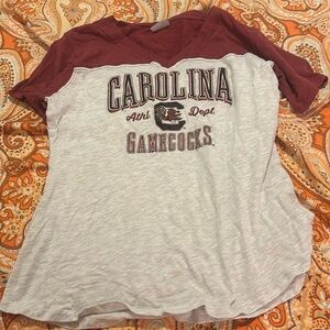 Women’s large Carolina gamecocks shirt